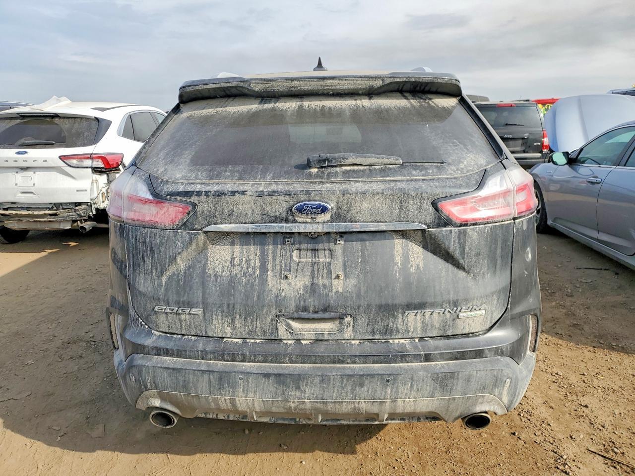 2020 Ford Edge Titanium
