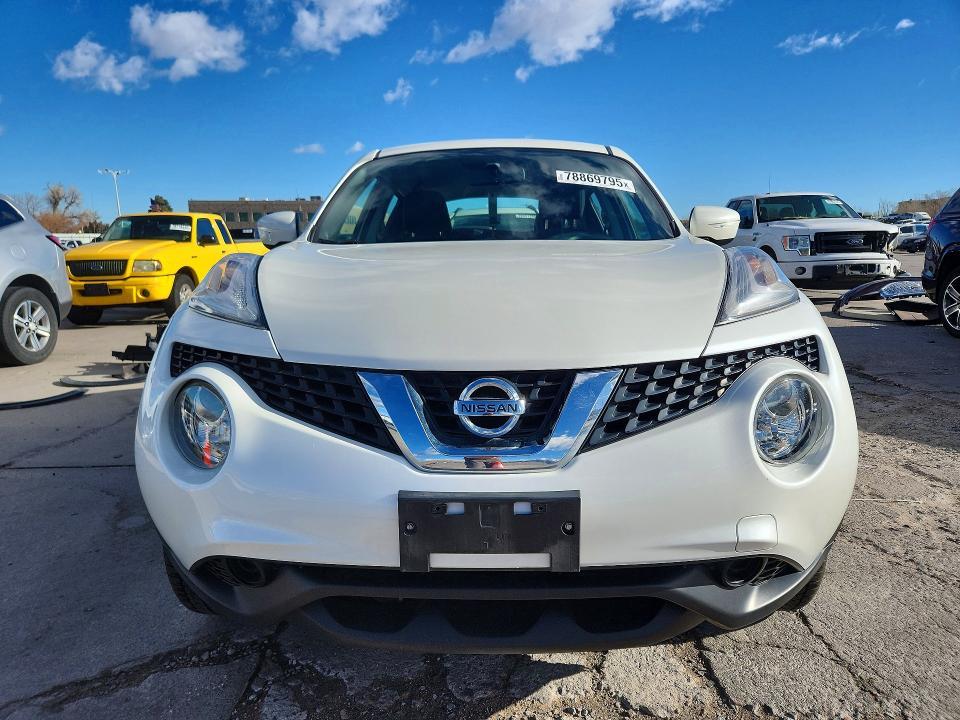 2016 Nissan Juke s