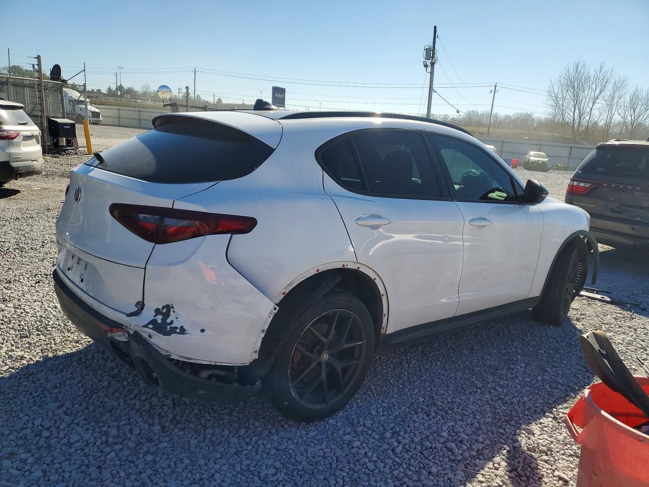 2022 Alfa Romeo Stelvio