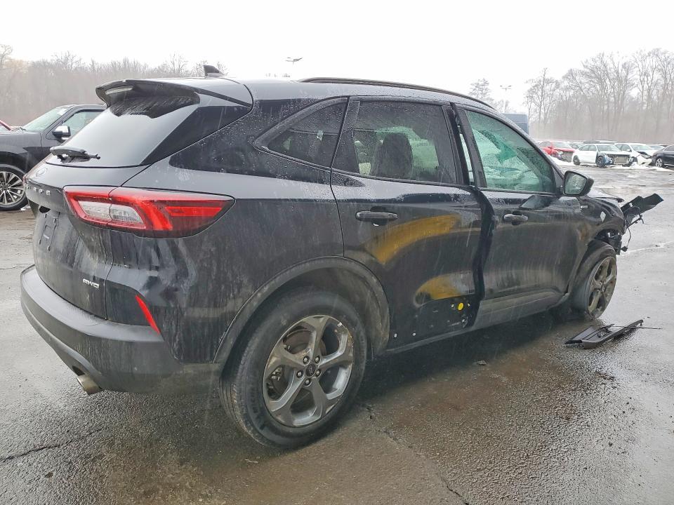 2025 Ford Escape st Line Select