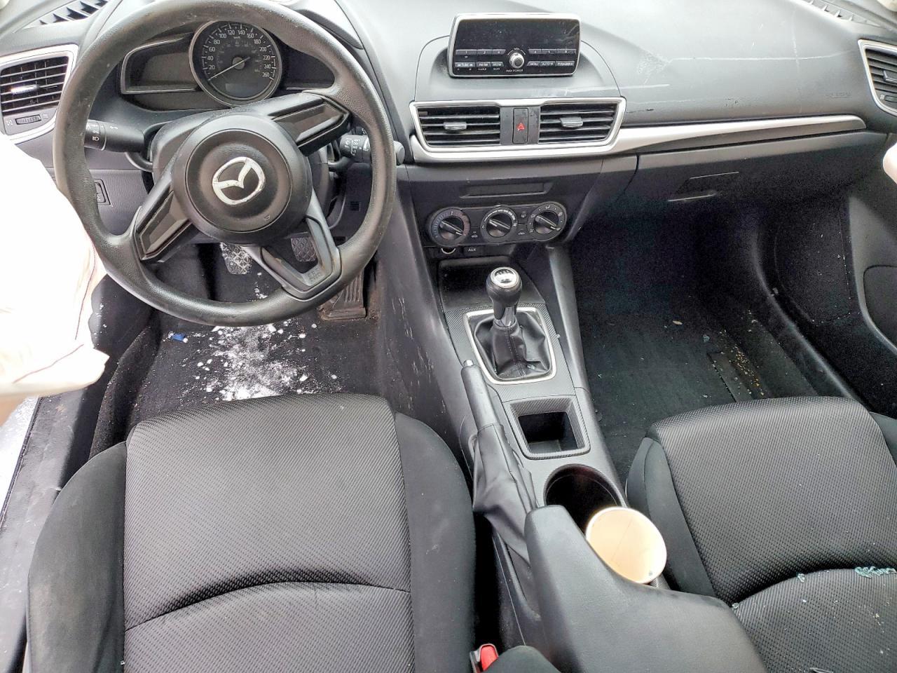 2018 Mazda 3 Sport