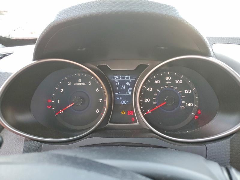 2017 Hyundai Veloster Base