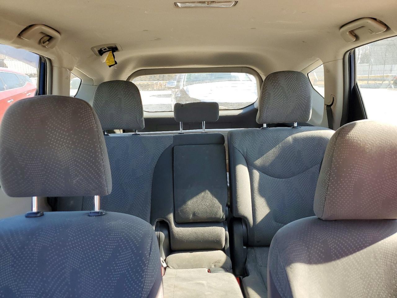 2012 Toyota Prius v