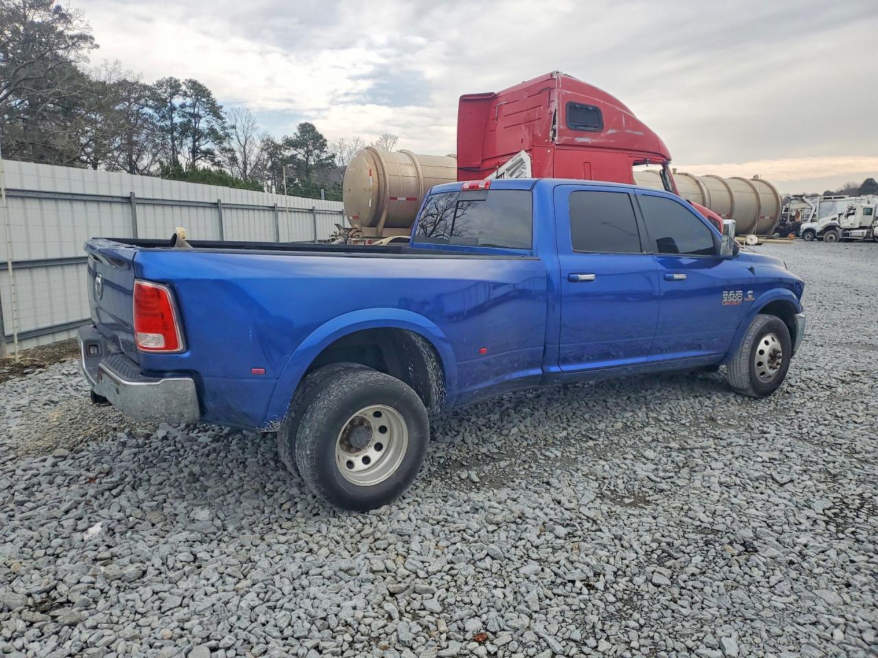 2015 Dodge 3500 Laramie
