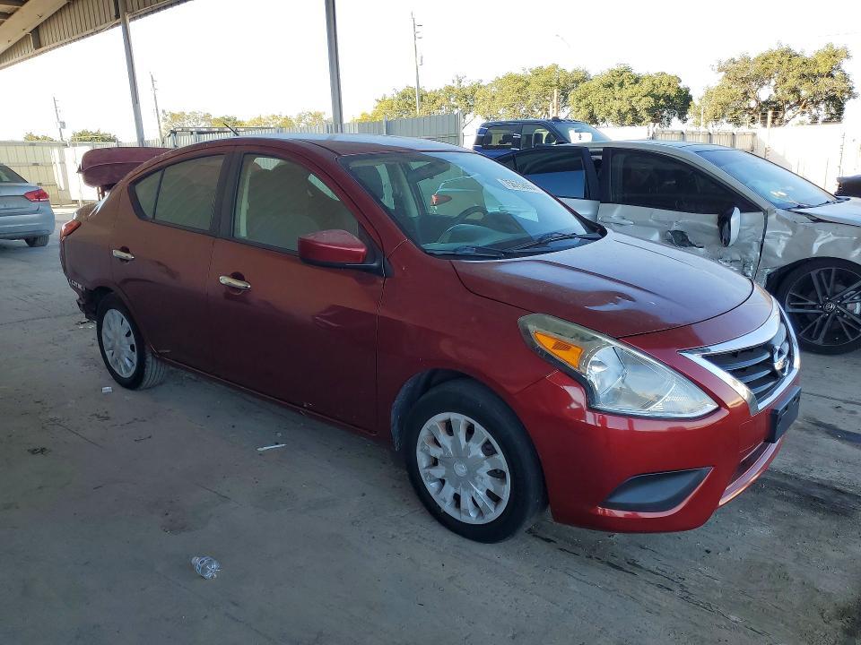 2016 Nissan Versa s