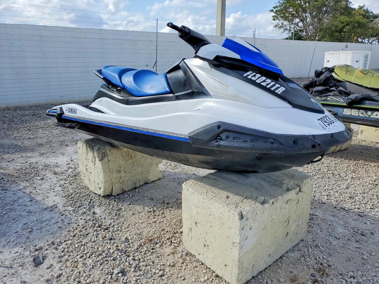2023 YAM Jetski