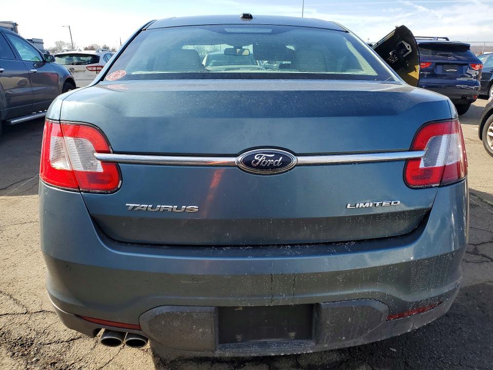 2010 Ford Taurus Limited