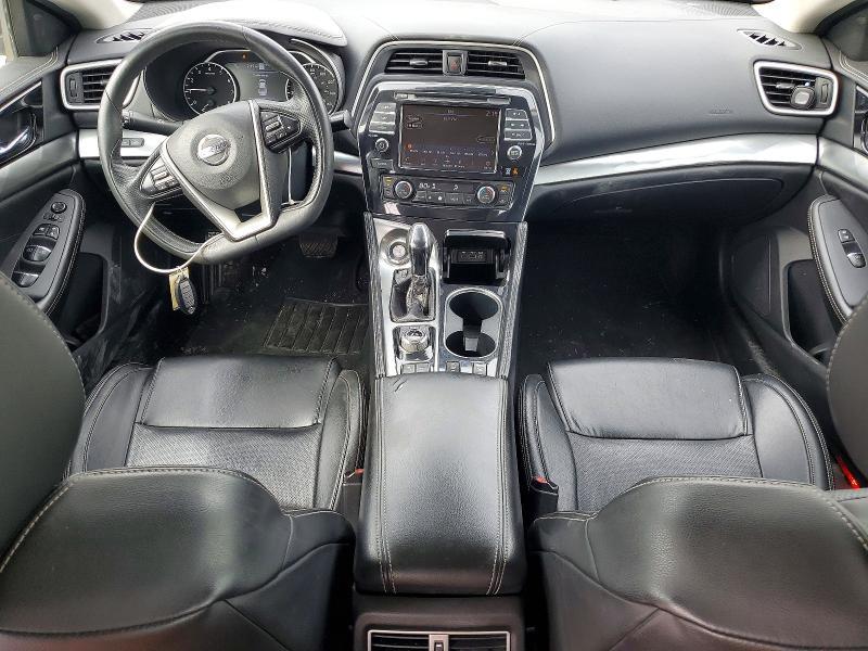 2020 Nissan Maxima sv