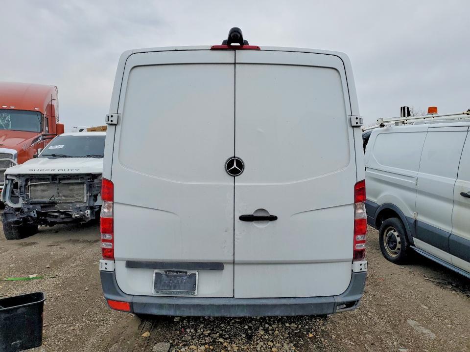 2018 Freigliner 2018 Freightliner Sprinter 2500 Delivery van