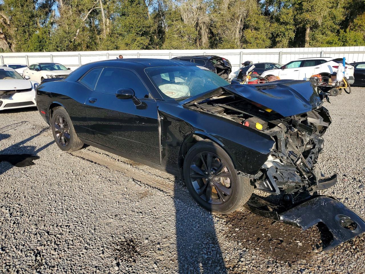 2020 Dodge Challenger sxt