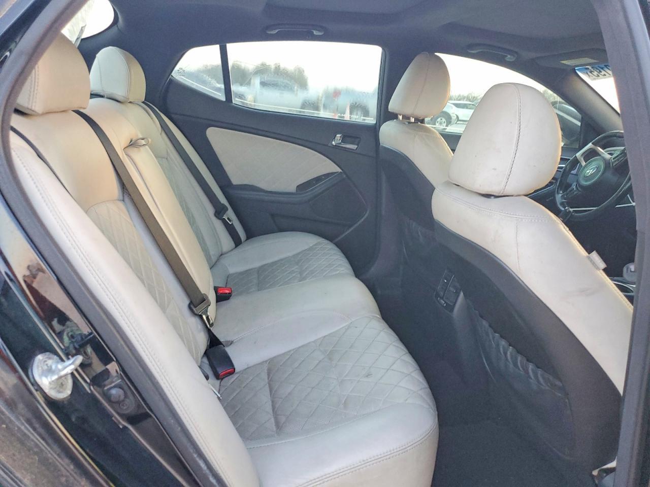 2015 KIA Optima sx