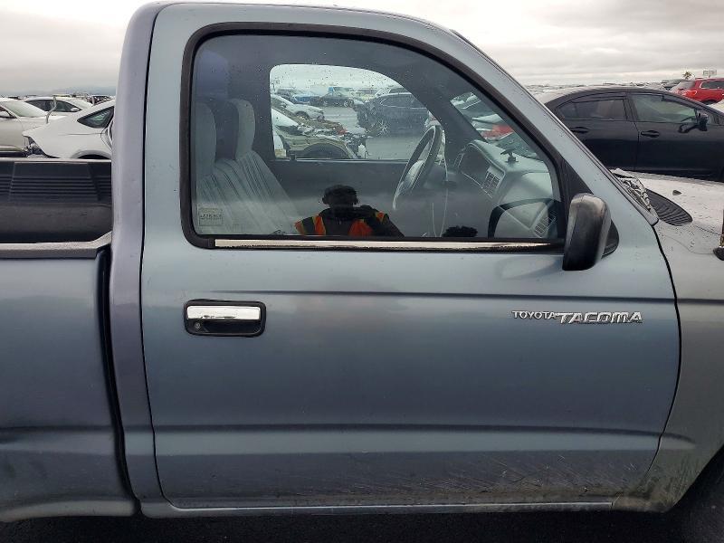 1998 Toyota Tacoma Base