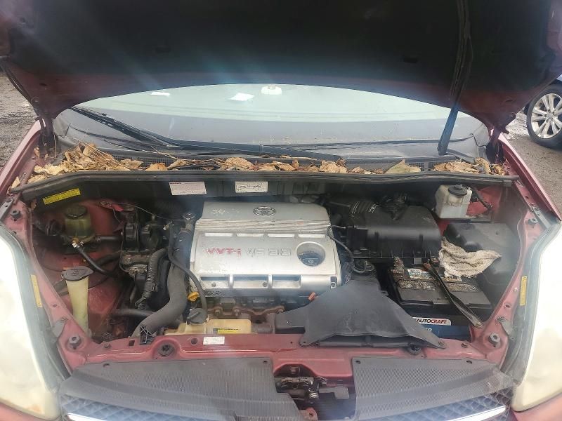 2005 Toyota Sienna xle