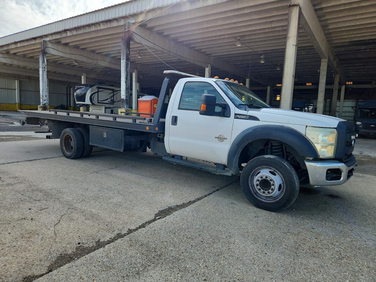 2016 Ford F550 Super Duty Rollback Truck
