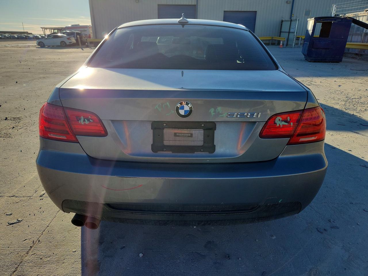 2011 BMW 328 i Sulev