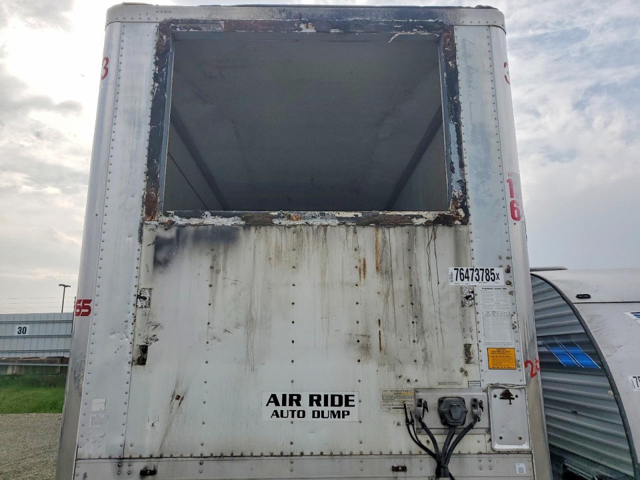 2004 Utility VS2RA Refrigerated Van Trailer