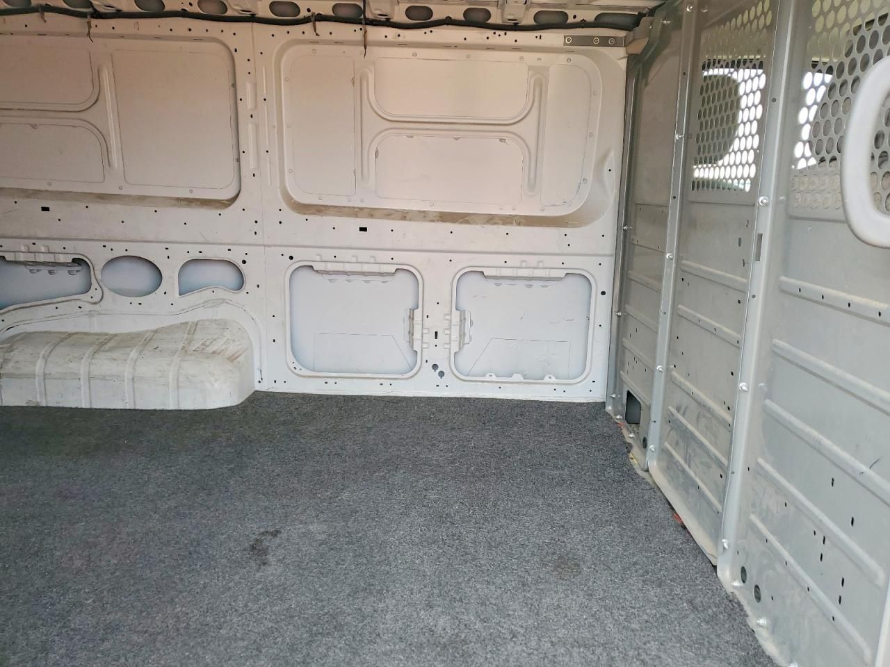 2021 Nissan NV 2500 Delivery Van