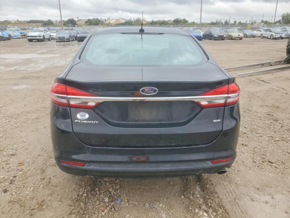 2017 Ford Fusion se