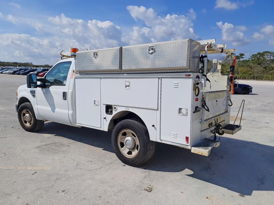 2008 Ford F350 4X2 SRW Splice Truck