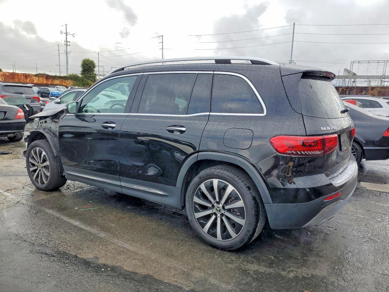 2021 Mercedes-Benz Glb 250