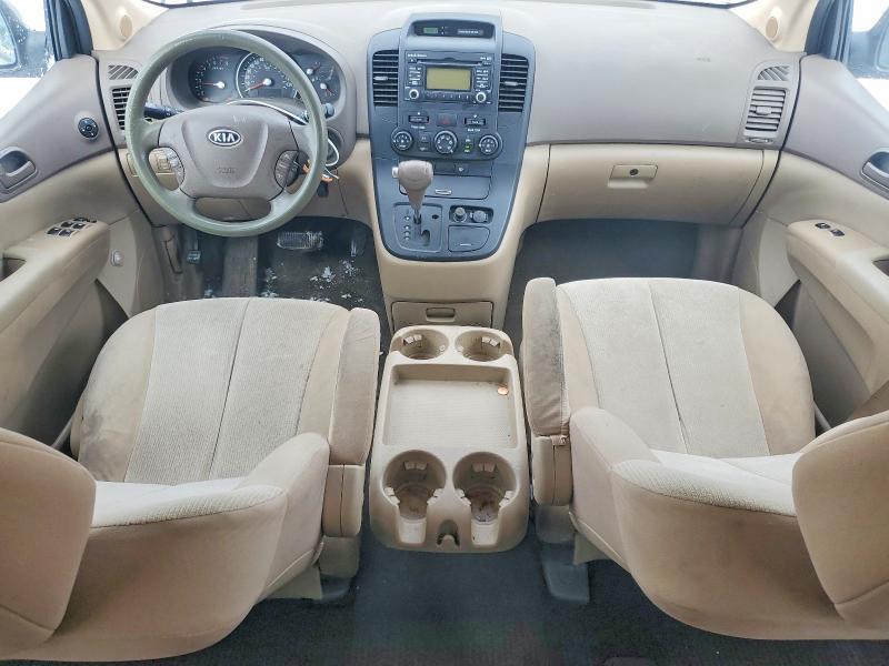 2012 KIA Sedona lx