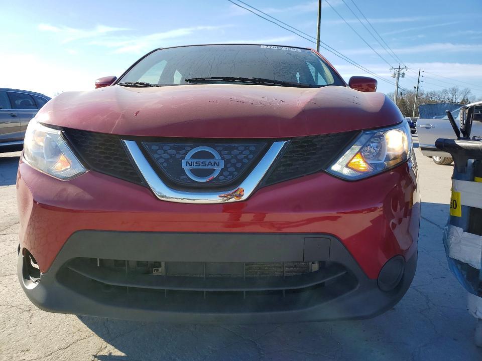 2018 Nissan Rogue Sport s