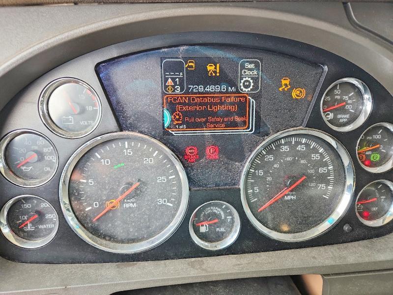 2017 Kenworth Construction T680