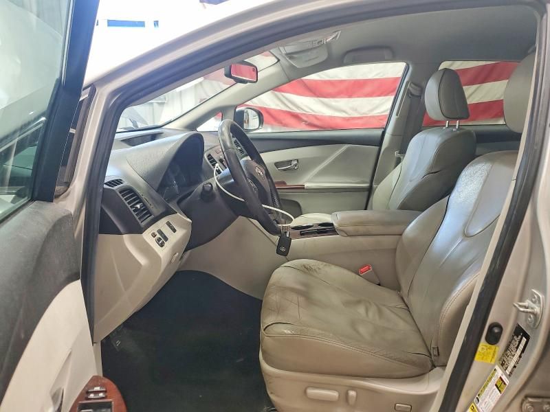 2012 Toyota Venza le