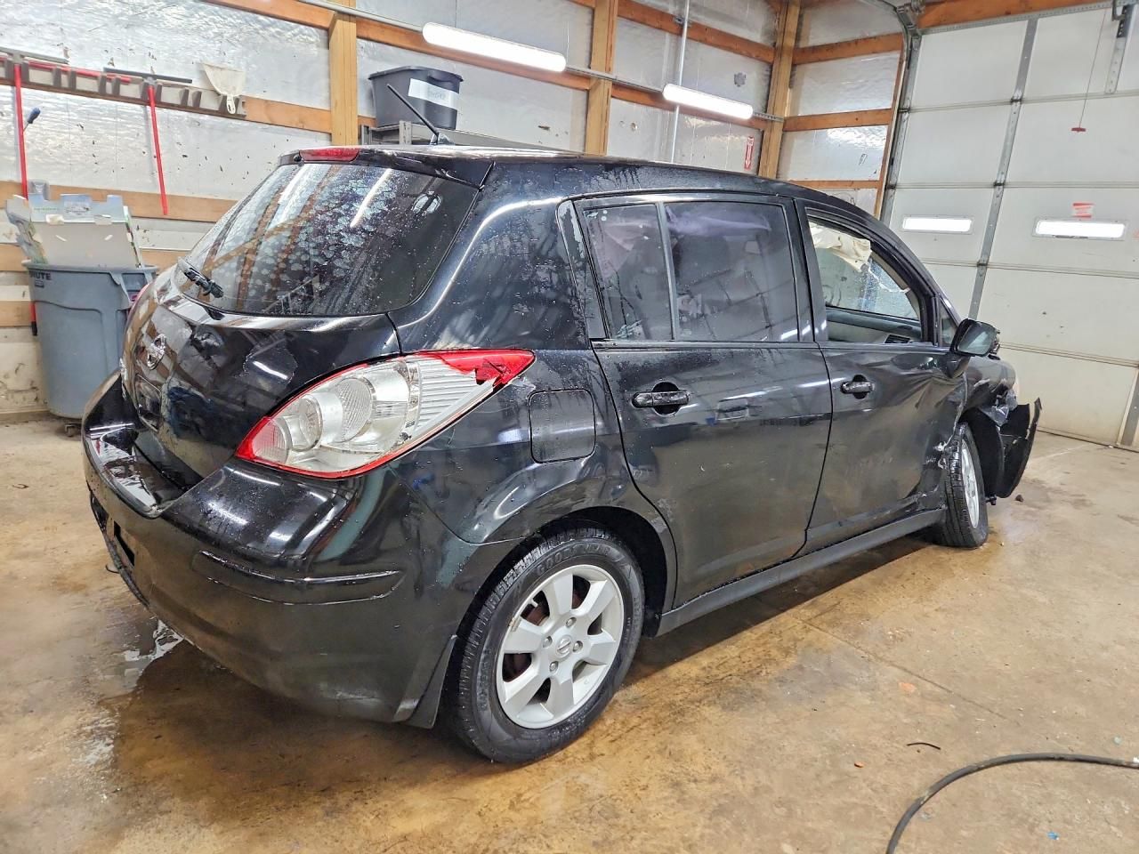 2009 Nissan Versa s