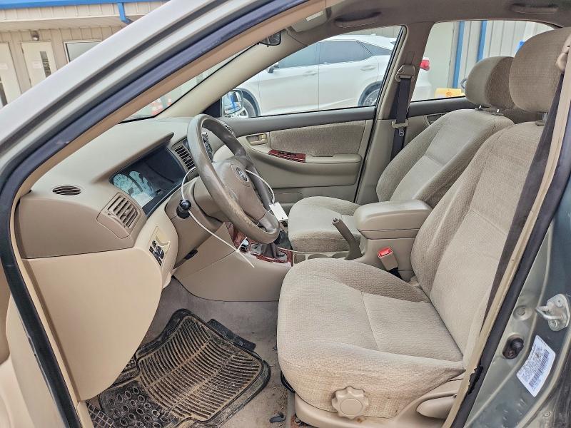2004 Toyota Corolla le