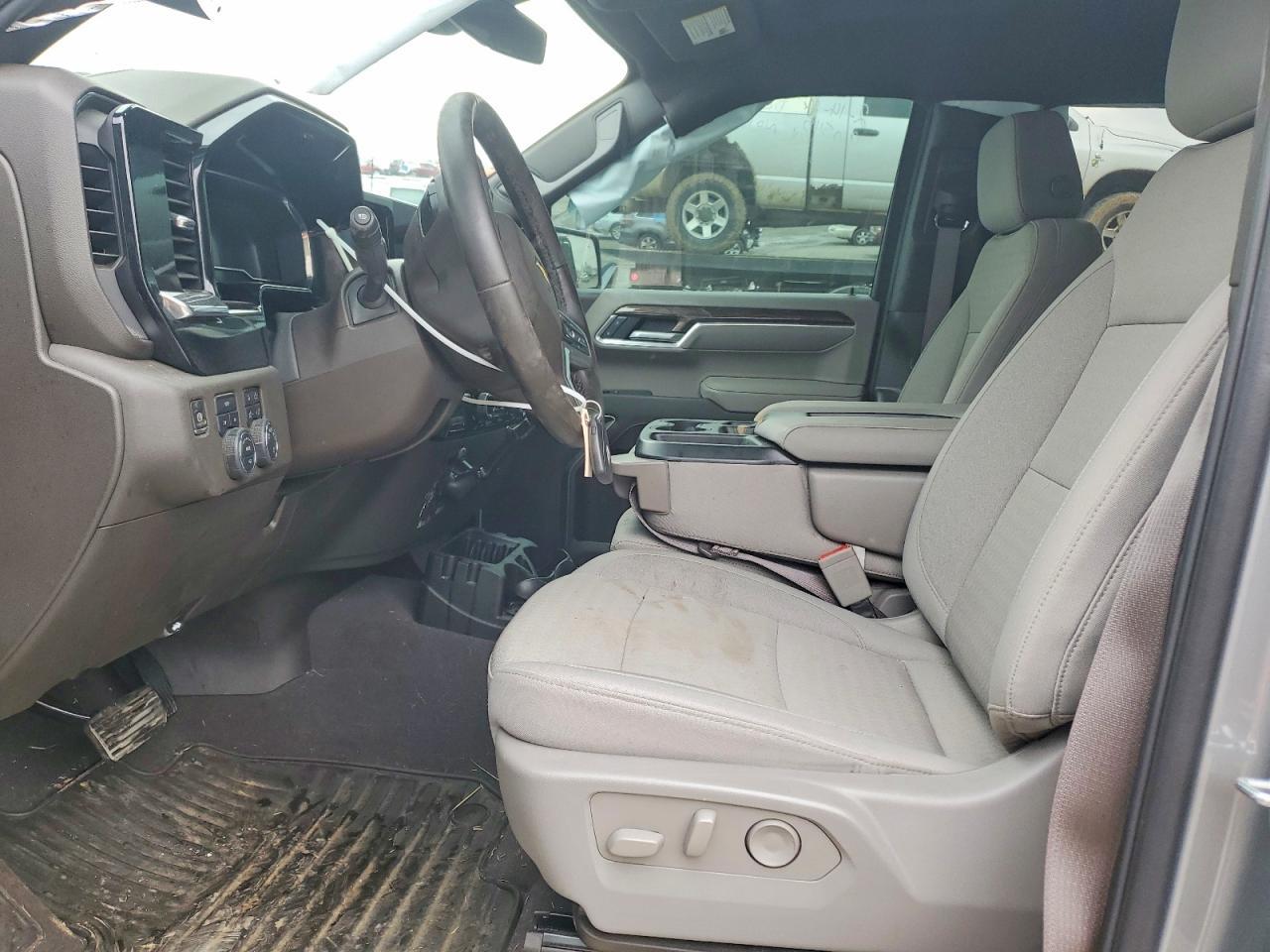 2025 Chevrolet Silverado K1500 LT