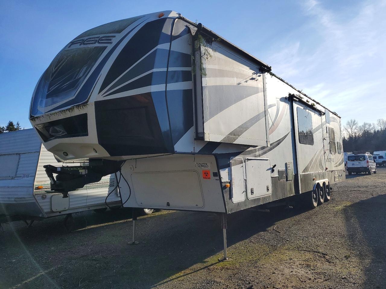 2015 Keystone Camper