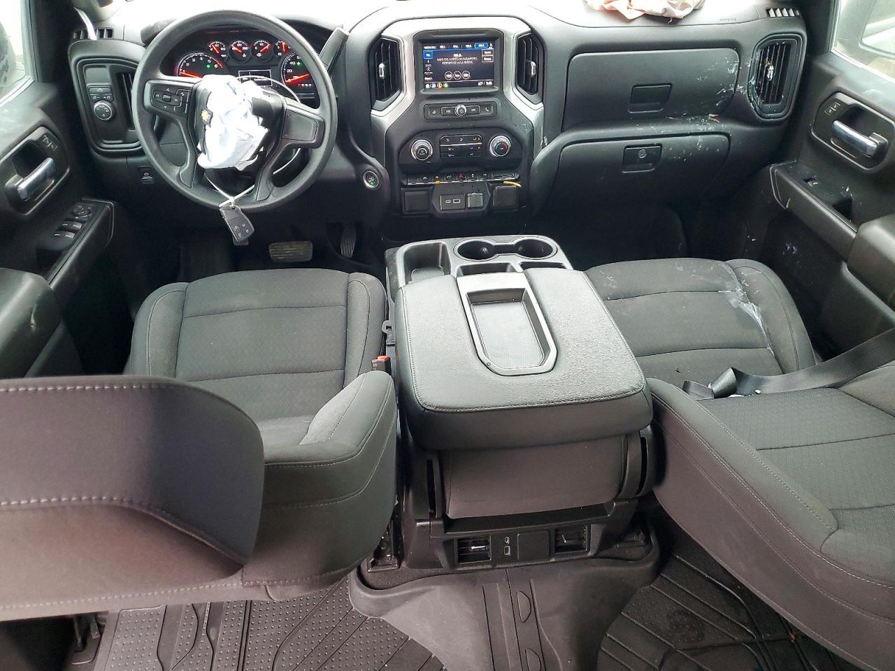 2024 Chevrolet Silverado C1500 Custom