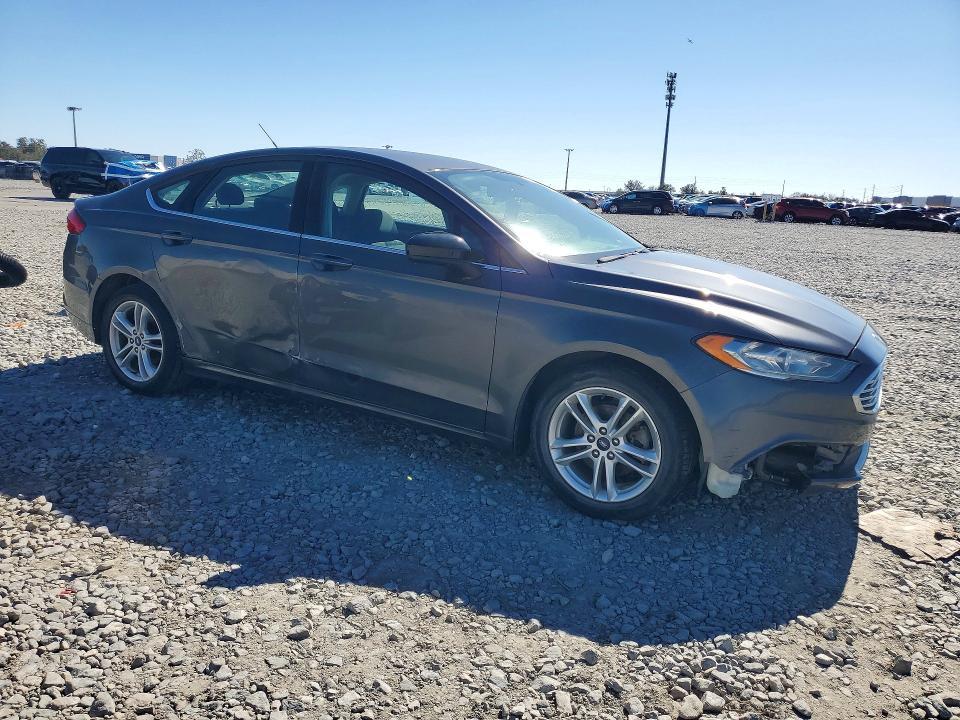 2018 Ford Fusion se
