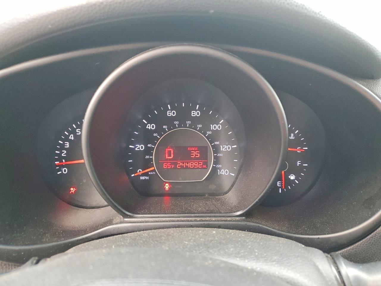 2015 KIA Soul +