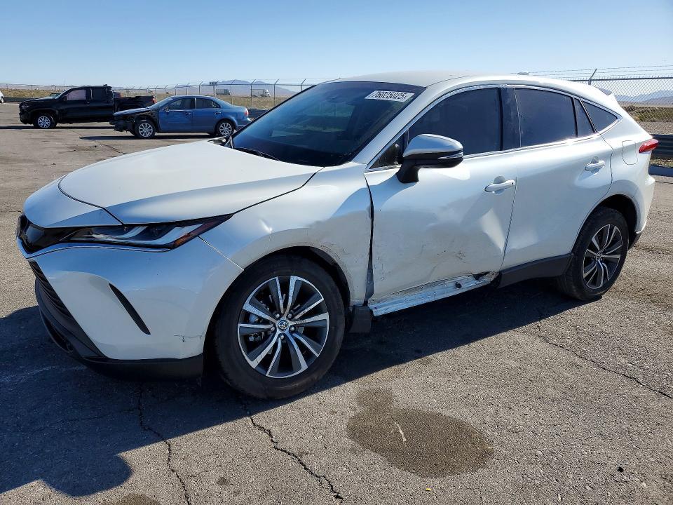 2024 Toyota Venza le