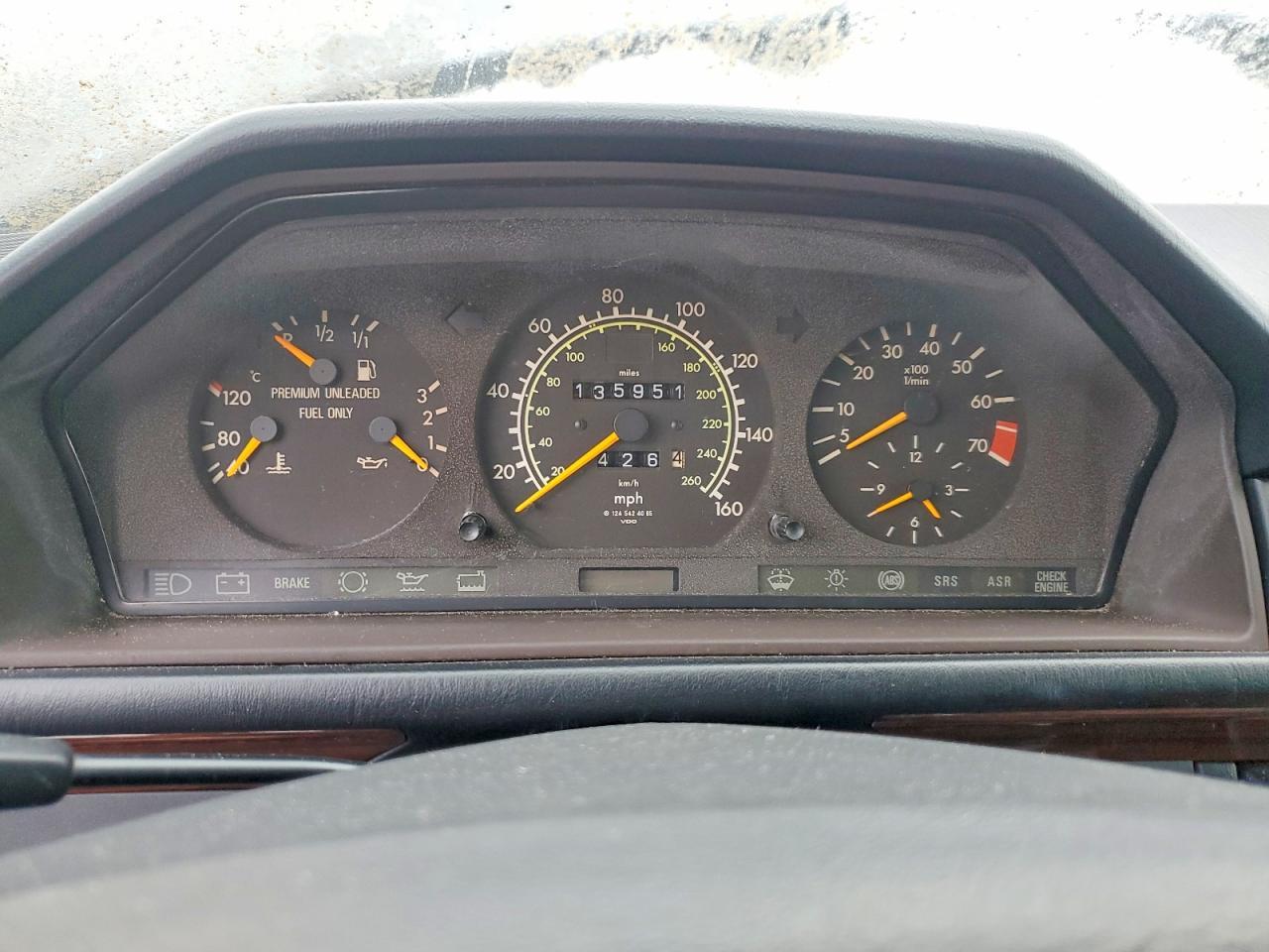 1995 Mercedes-Benz E 320 Base