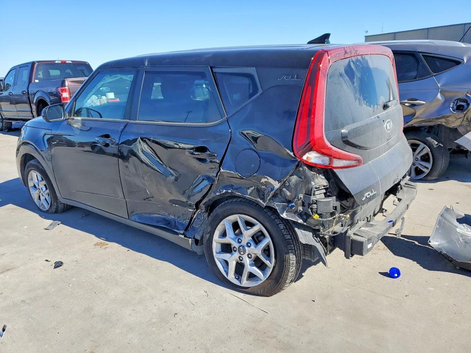 2021 KIA Soul lx