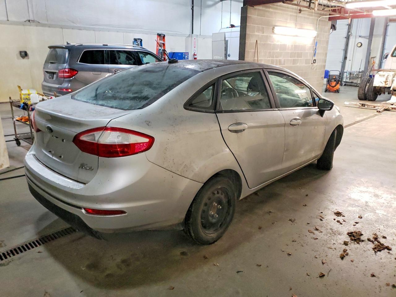 2019 Ford Fiesta s