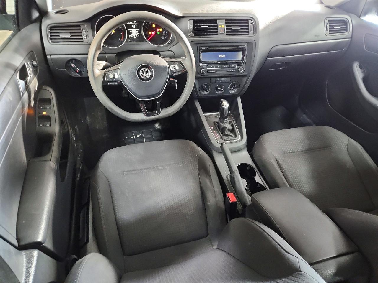 2015 Volkswagen Jetta Base