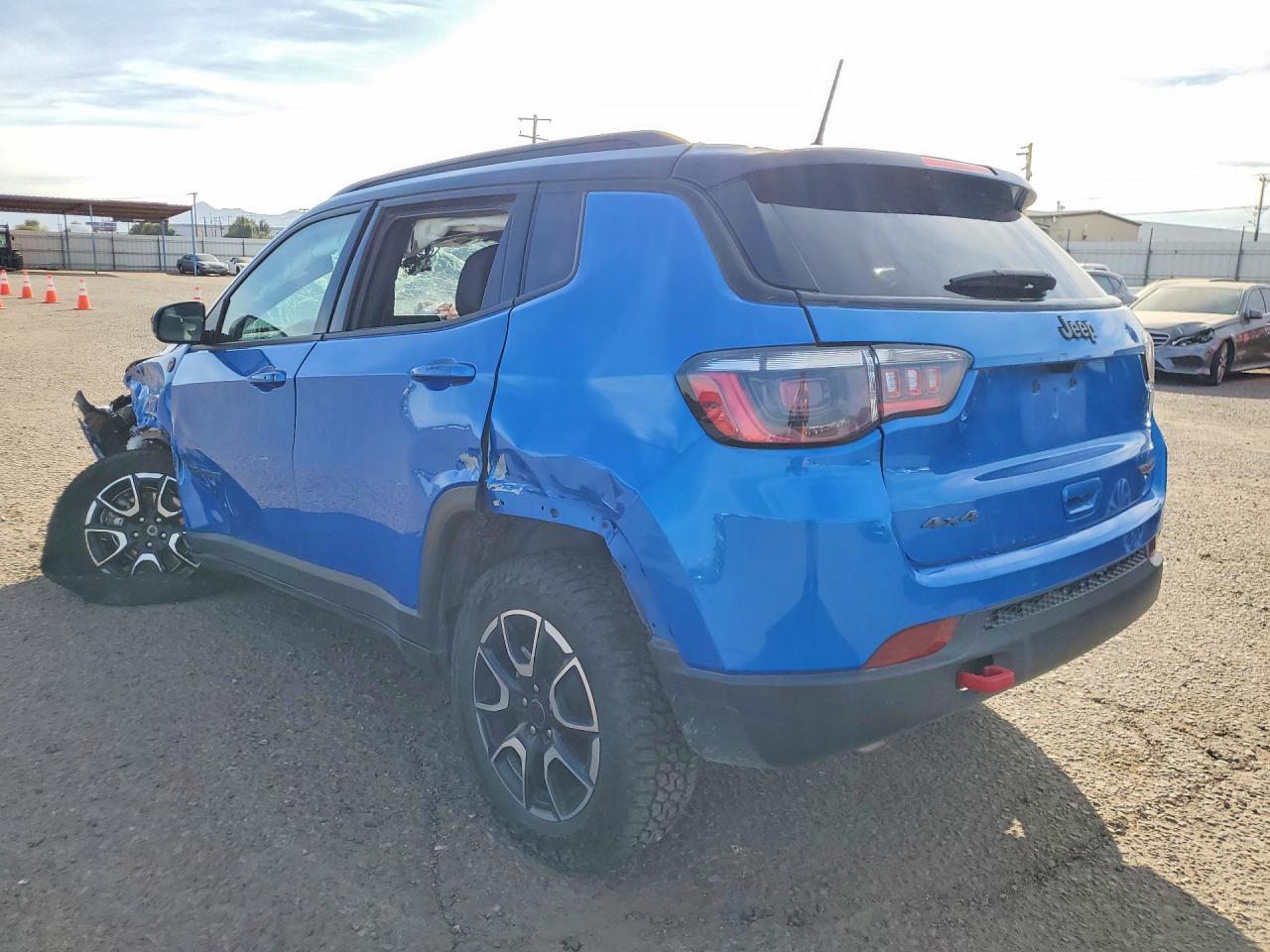 2025 Jeep Compass Trailhawk