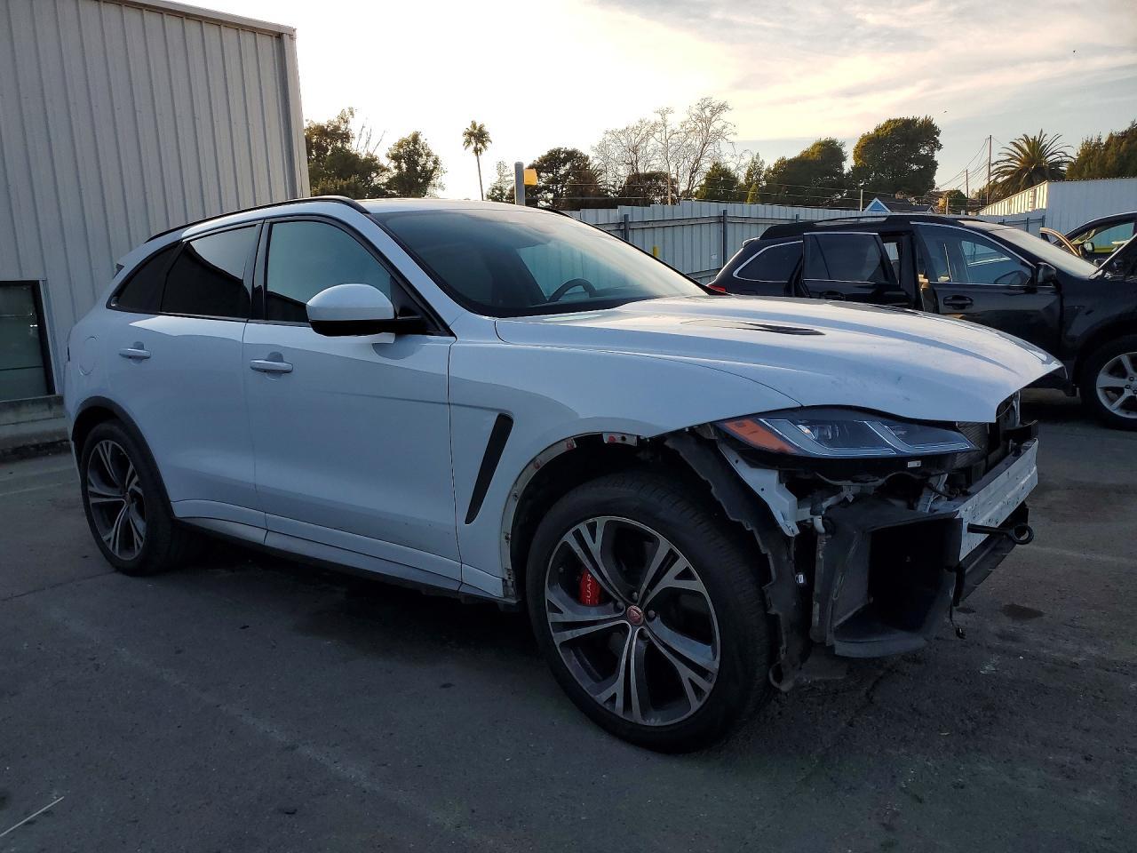 2021 Jaguar F-pace svr