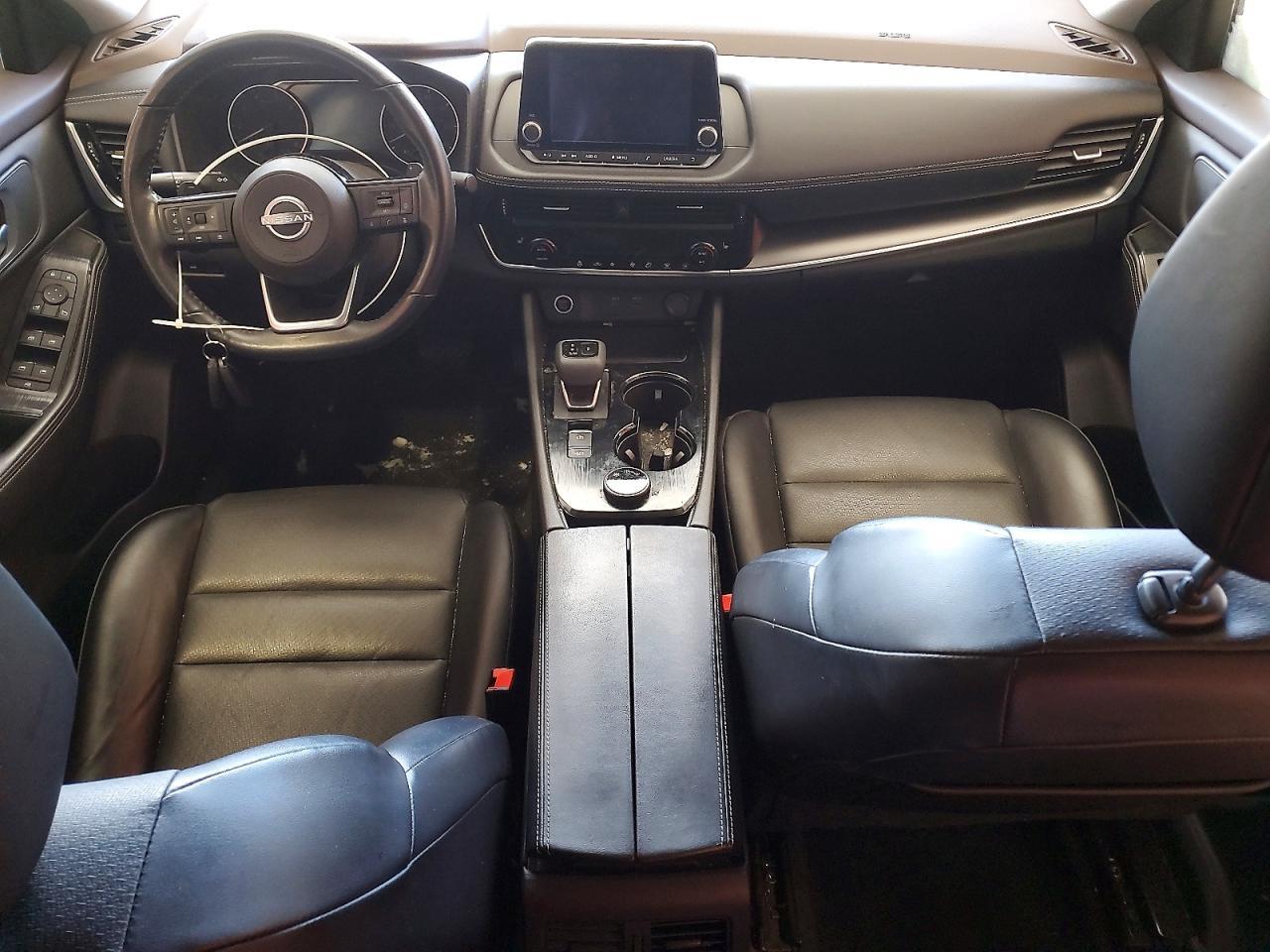 2022 Nissan Rogue sv