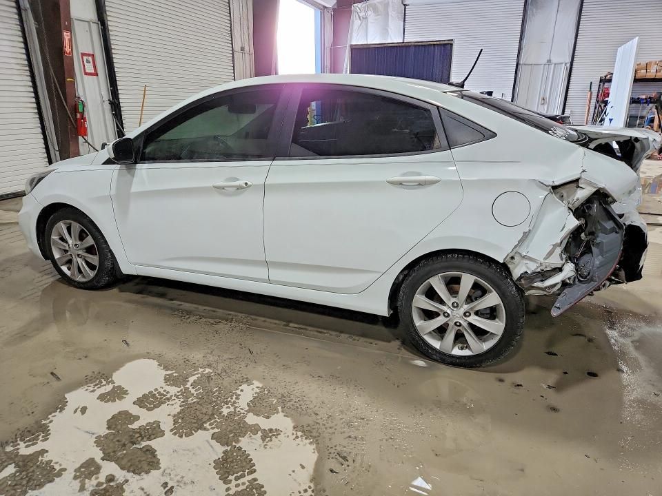 2013 Hyundai Accent gls