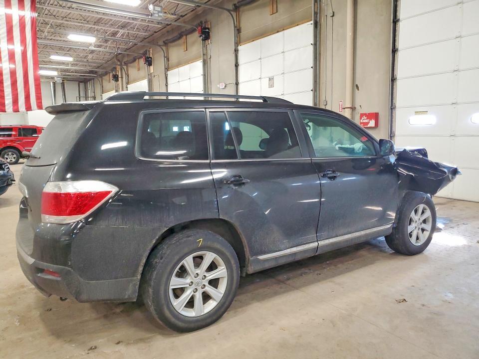 2013 Toyota Highlander Base