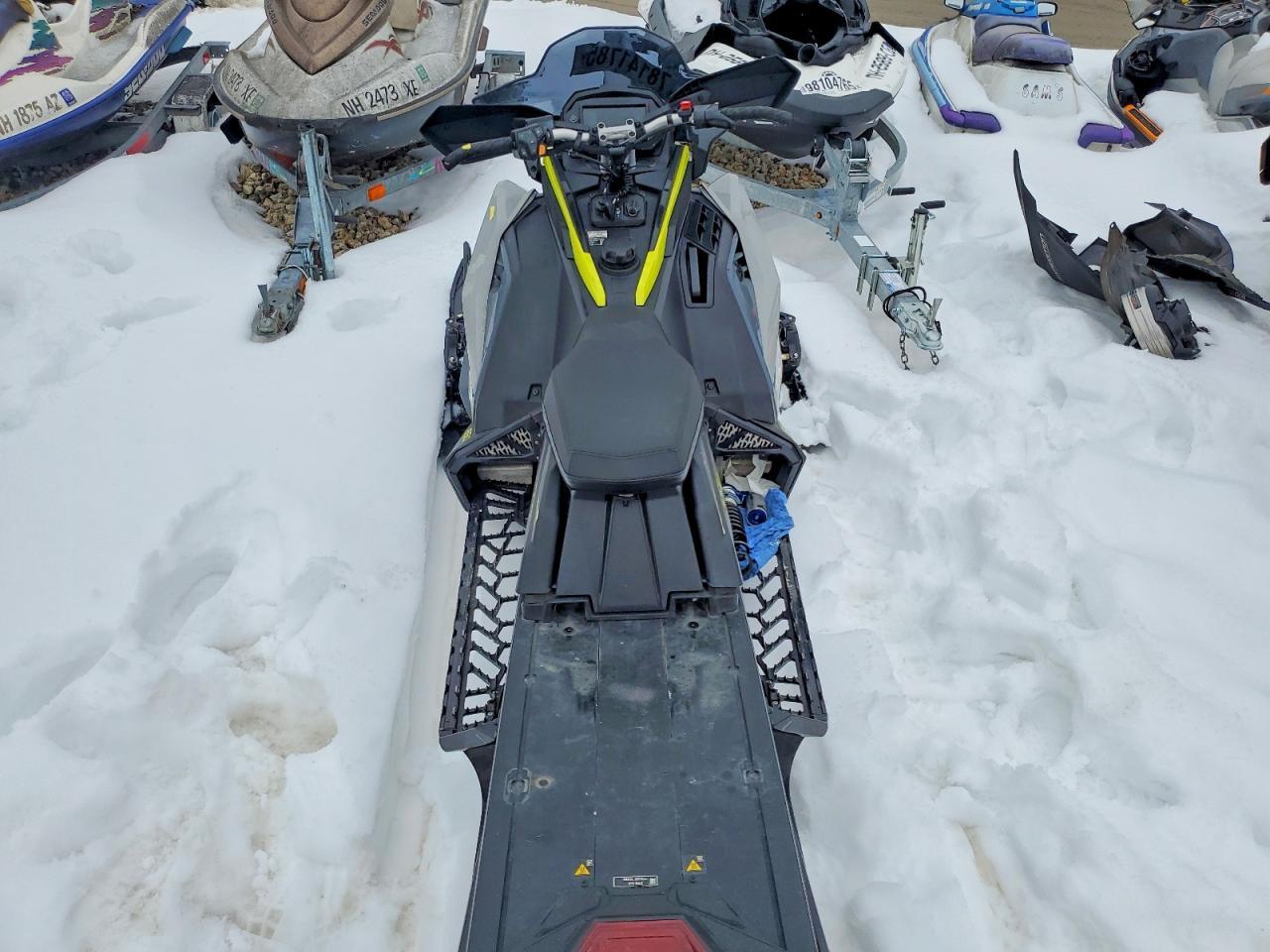 2022 Polari 2022 Paol 850 Switchback Assau