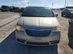 2011 Chrysler Town & Country Touring l