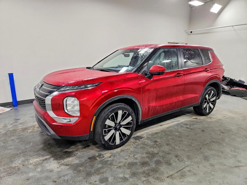 2025 Mitsubishi Outlander se