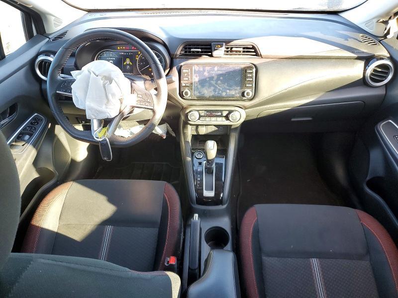 2023 Nissan Versa sr