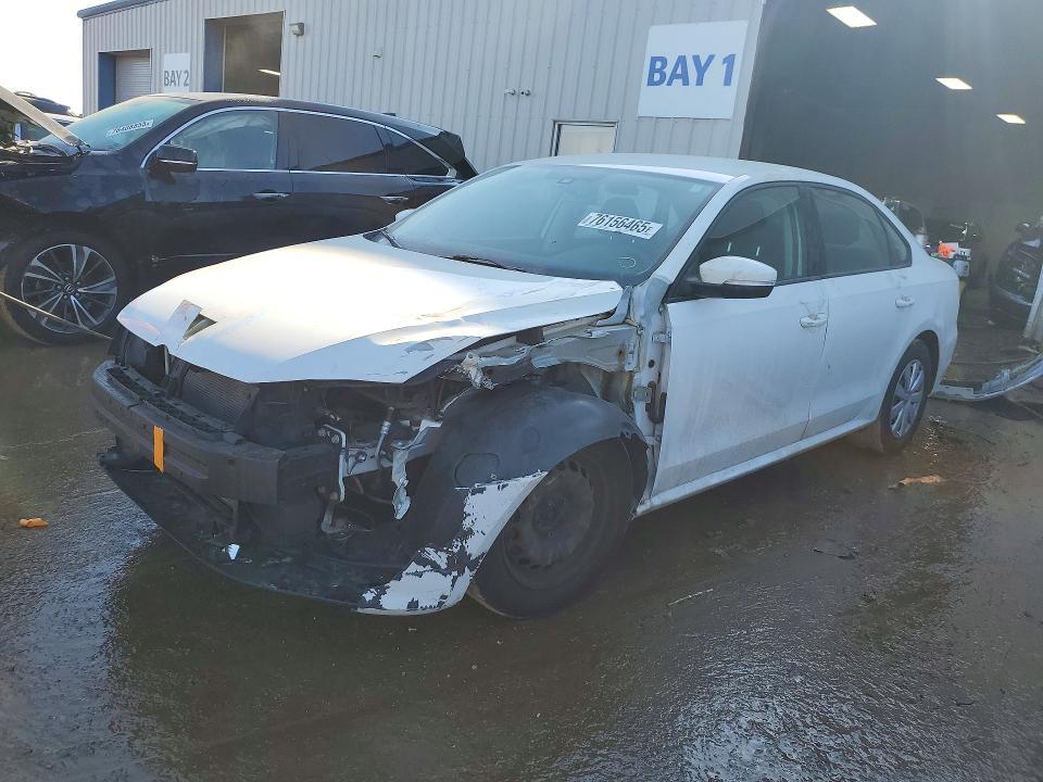 2013 Volkswagen Passat s